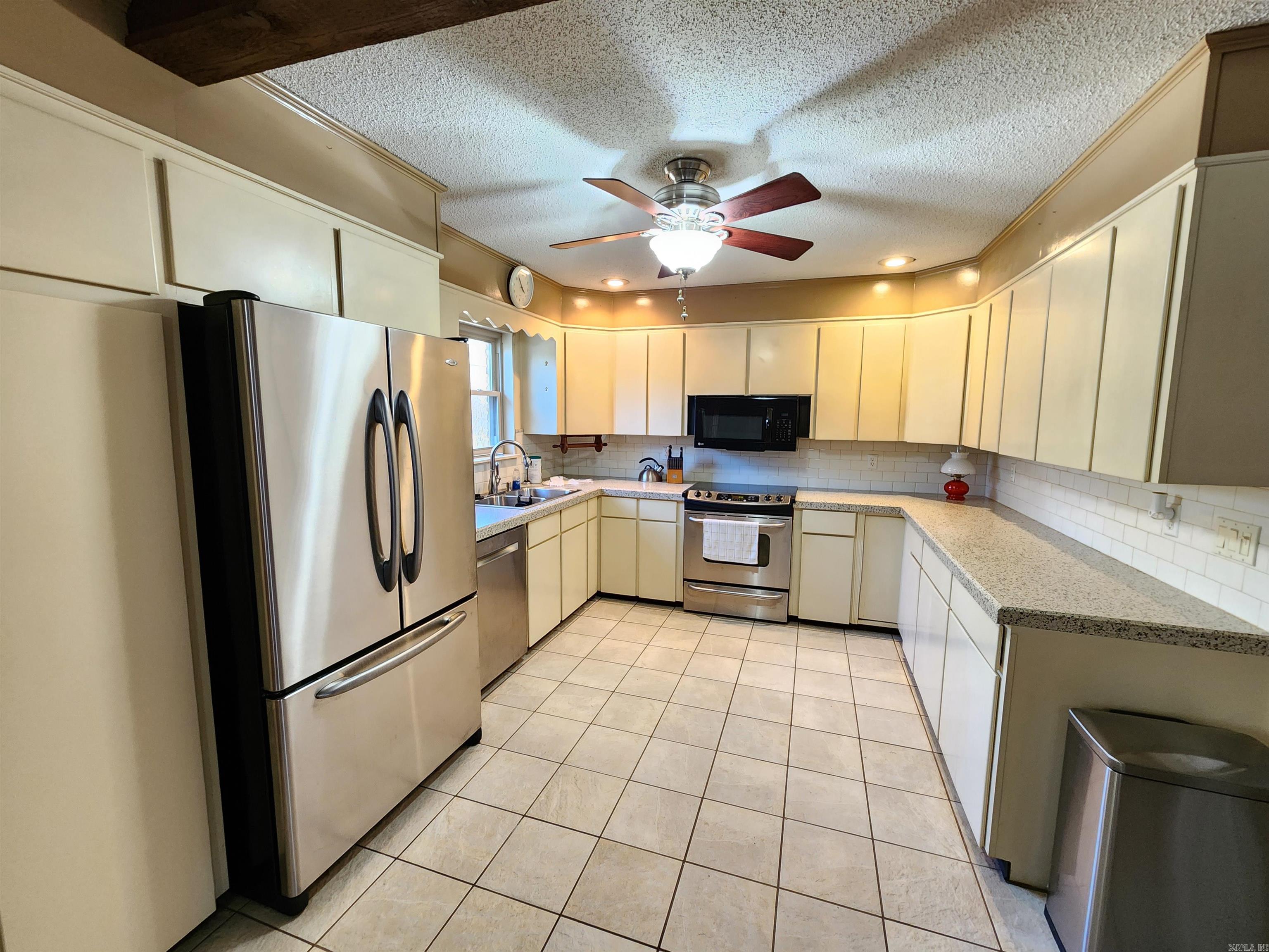 3 Desoto Circle North Little Rock, AR 72116