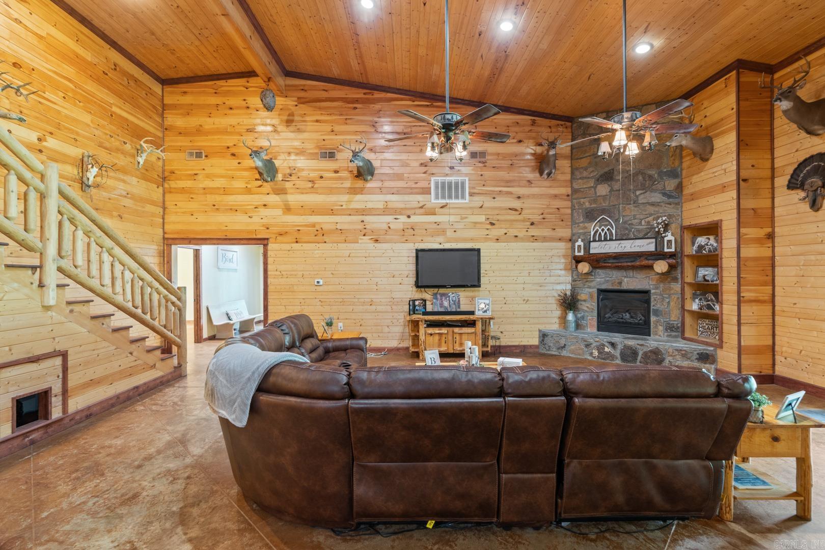 53  Lake Bennett Rd  Quitman, AR