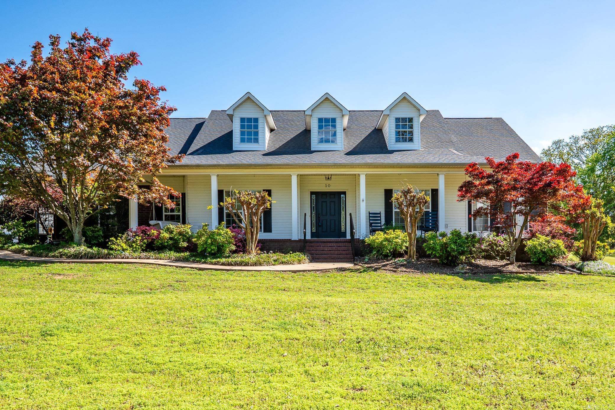 10  Hickory  Greenbrier, AR