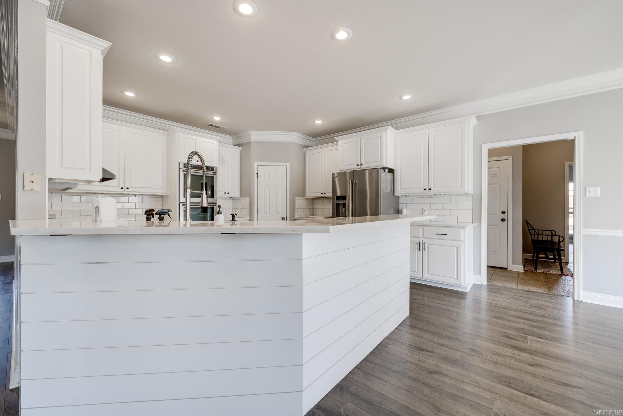 10  Hickory  Greenbrier, AR