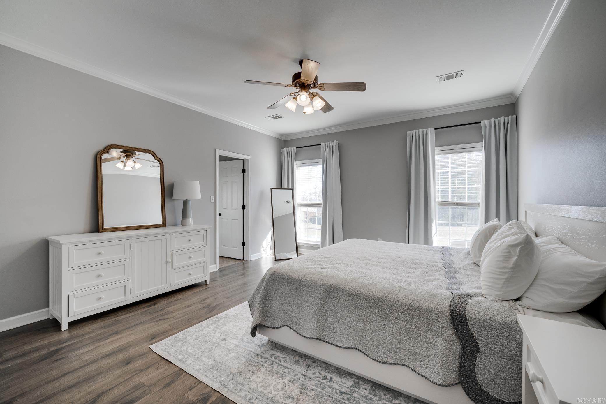 10  Hickory  Greenbrier, AR