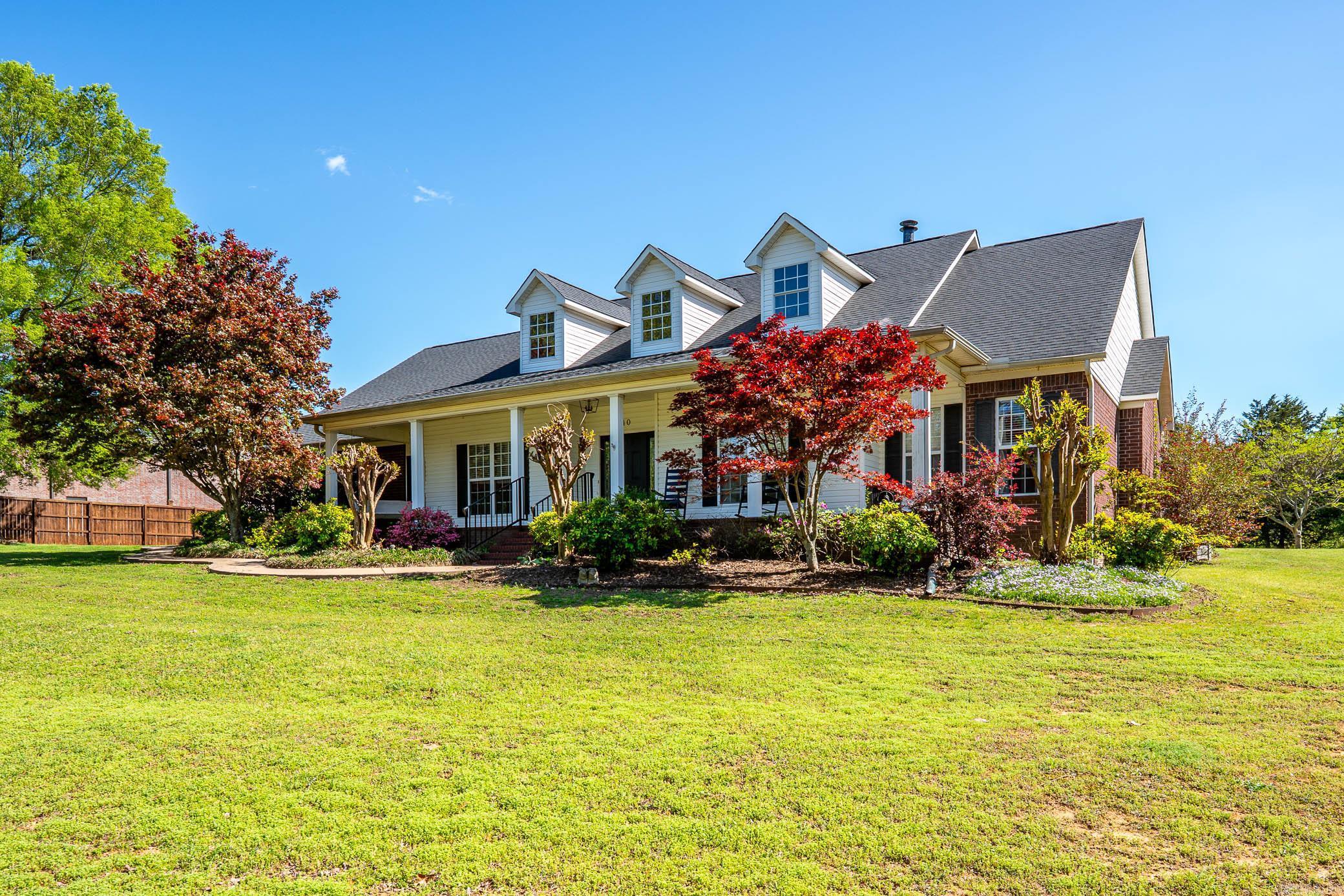 10  Hickory  Greenbrier, AR