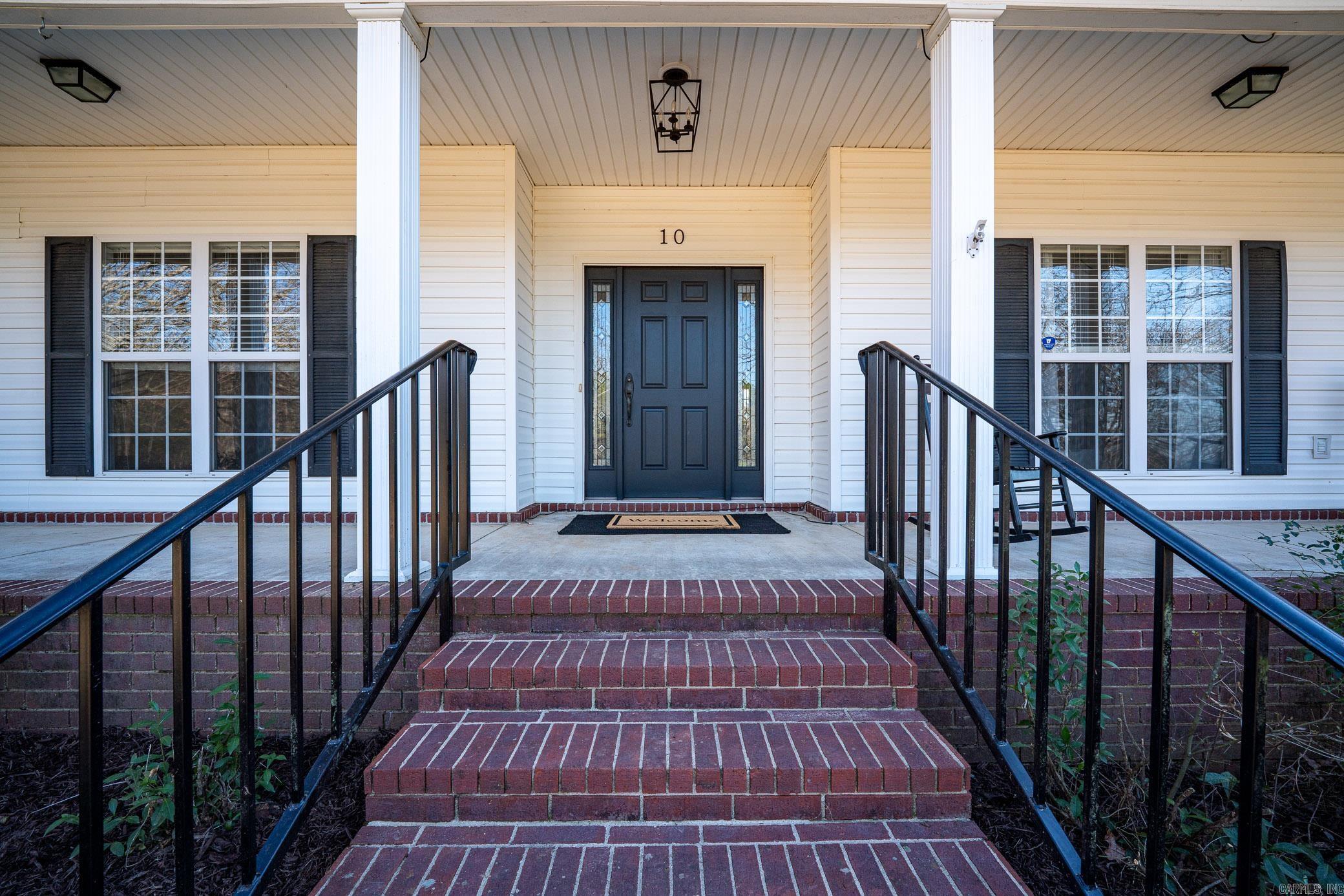 10  Hickory  Greenbrier, AR