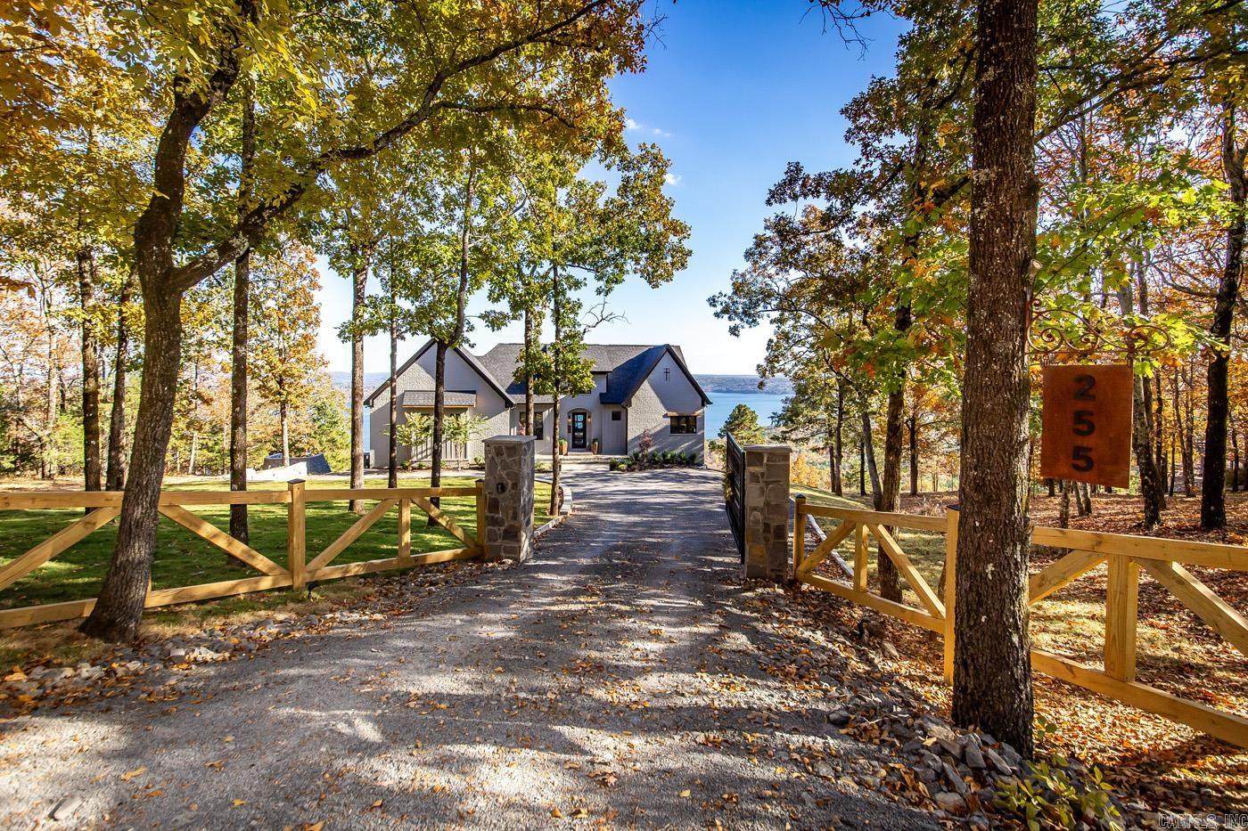 255 E Bluff  Quitman, AR