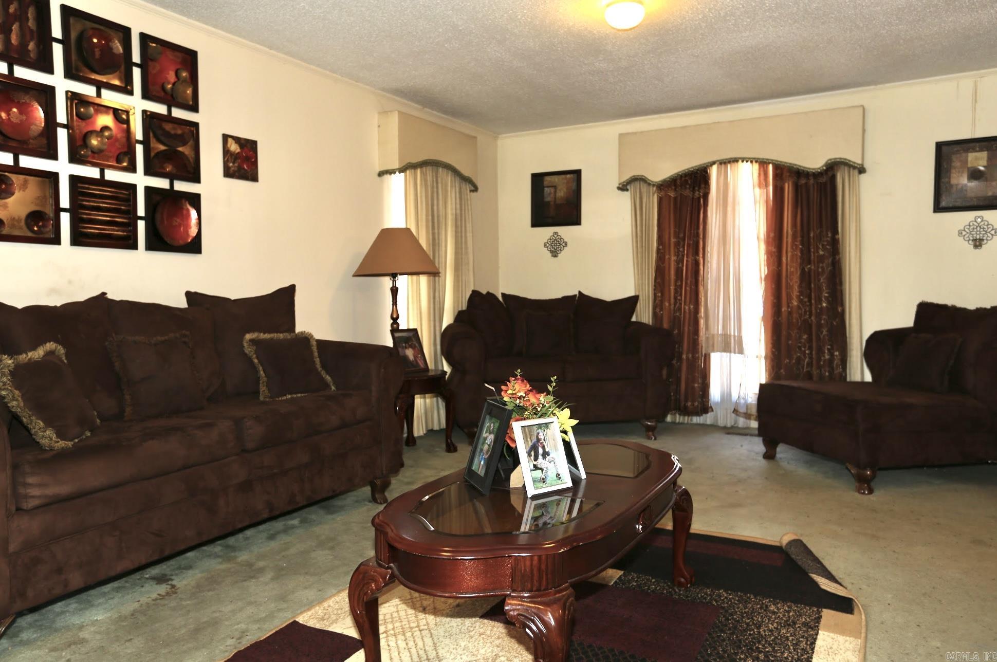 2300  Forest Knoll  Pine Bluff, AR