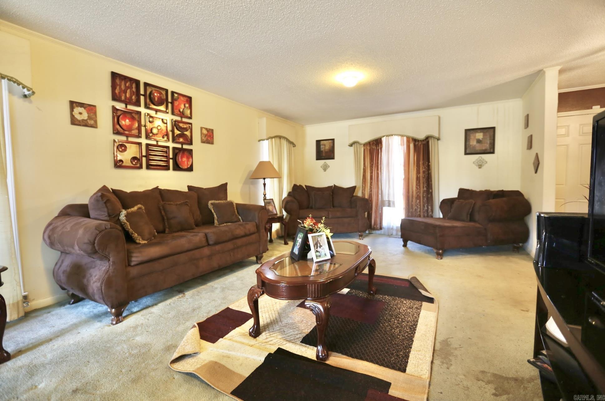 2300  Forest Knoll  Pine Bluff, AR