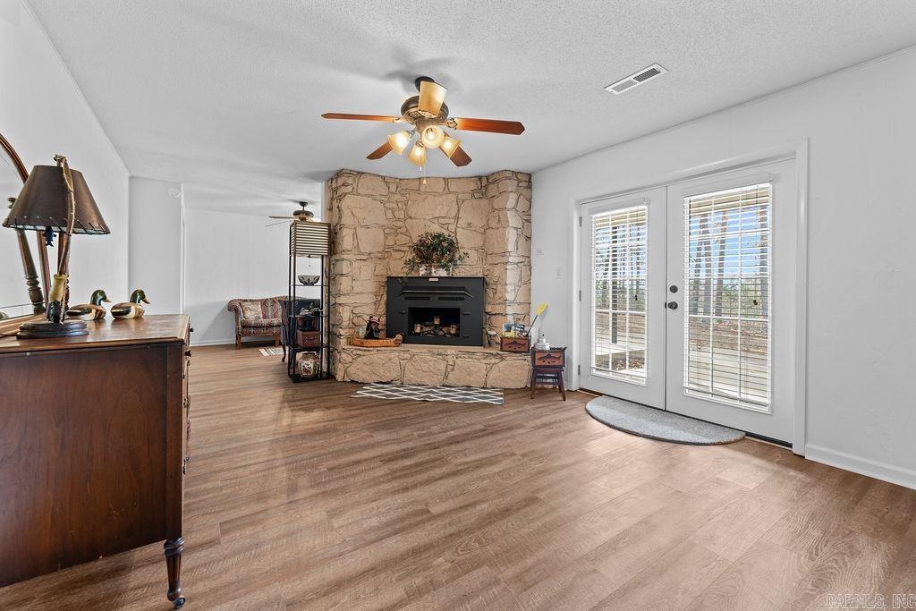 107 Hillside Dr Fairfield Bay, AR 72088