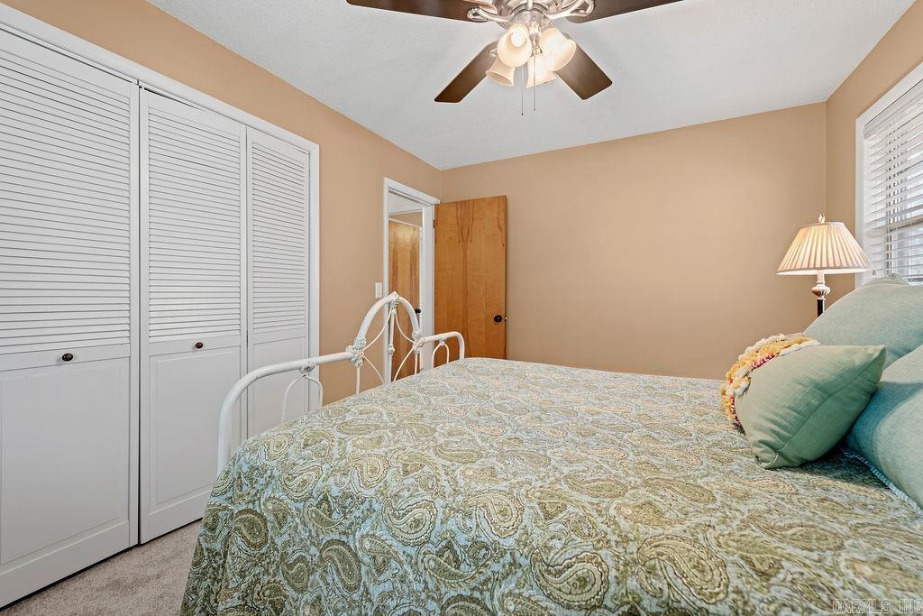 107 Hillside Dr Fairfield Bay, AR 72088