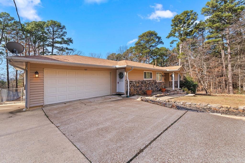 107 Hillside Dr Fairfield Bay, AR 72088