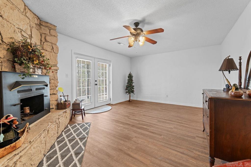 107 Hillside Dr Fairfield Bay, AR 72088