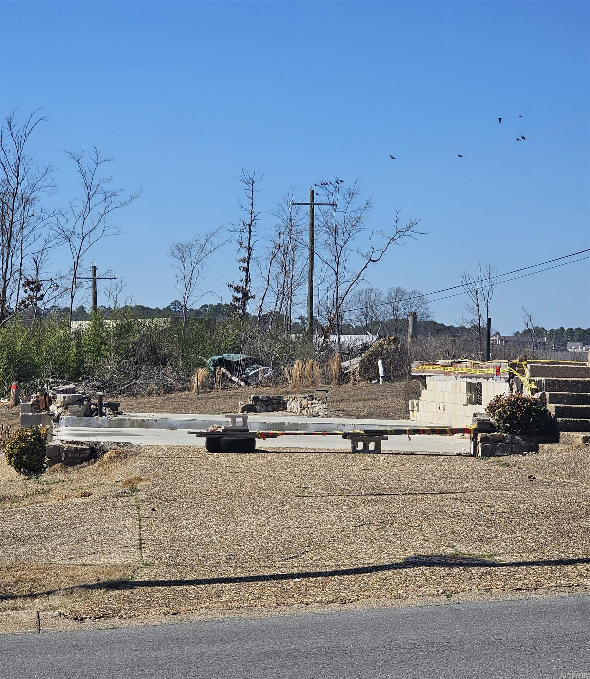 1216 N Shackleford  Little Rock, AR