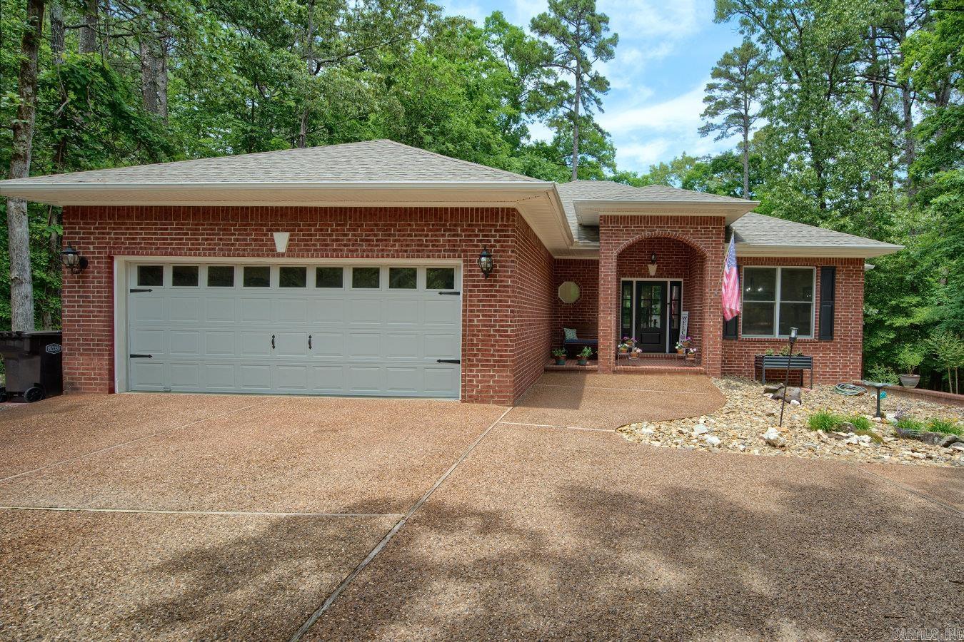 55 Zarpa Way Hot Springs Village, AR 71909