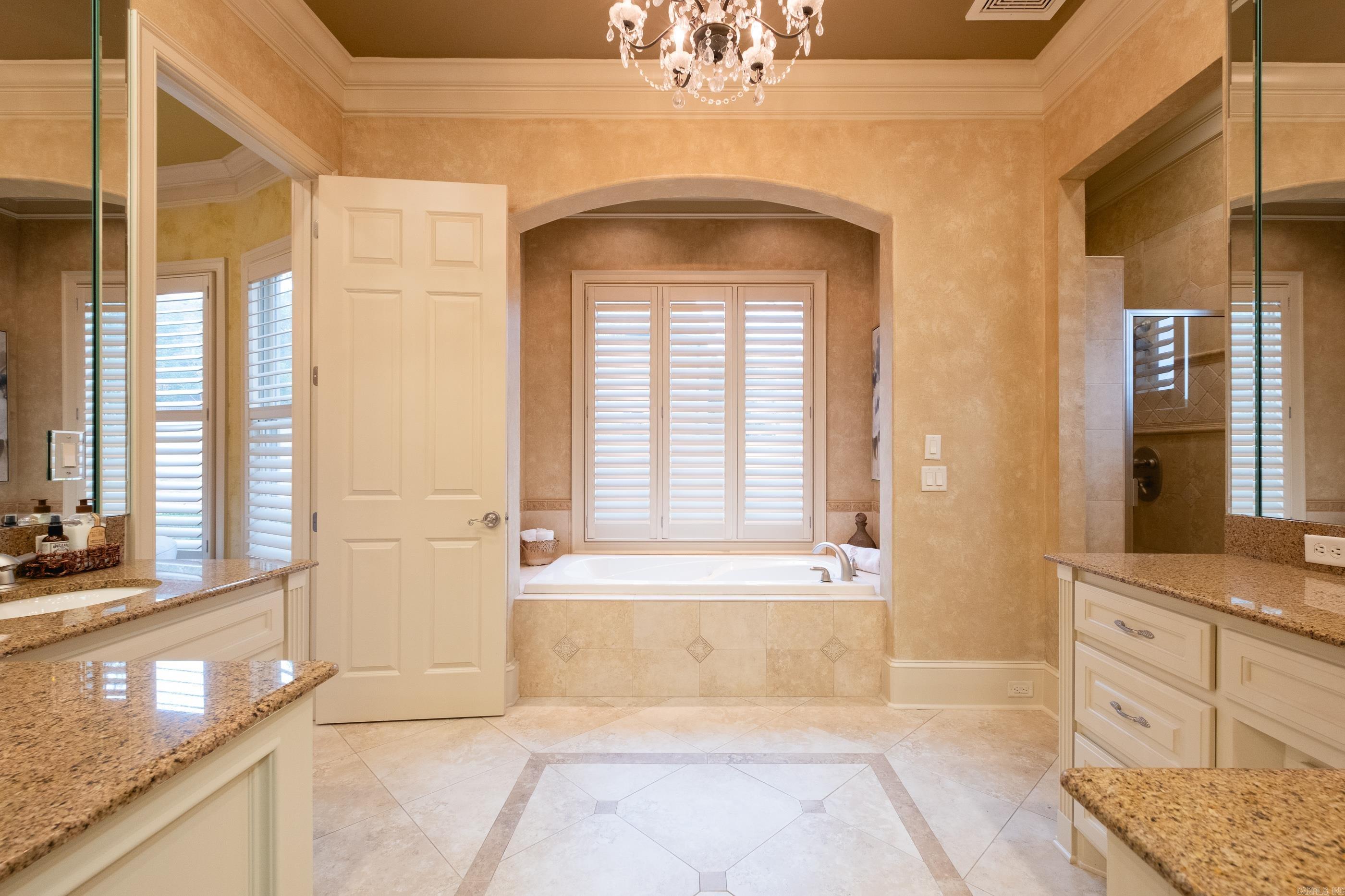 209  Deauville  Little Rock, AR