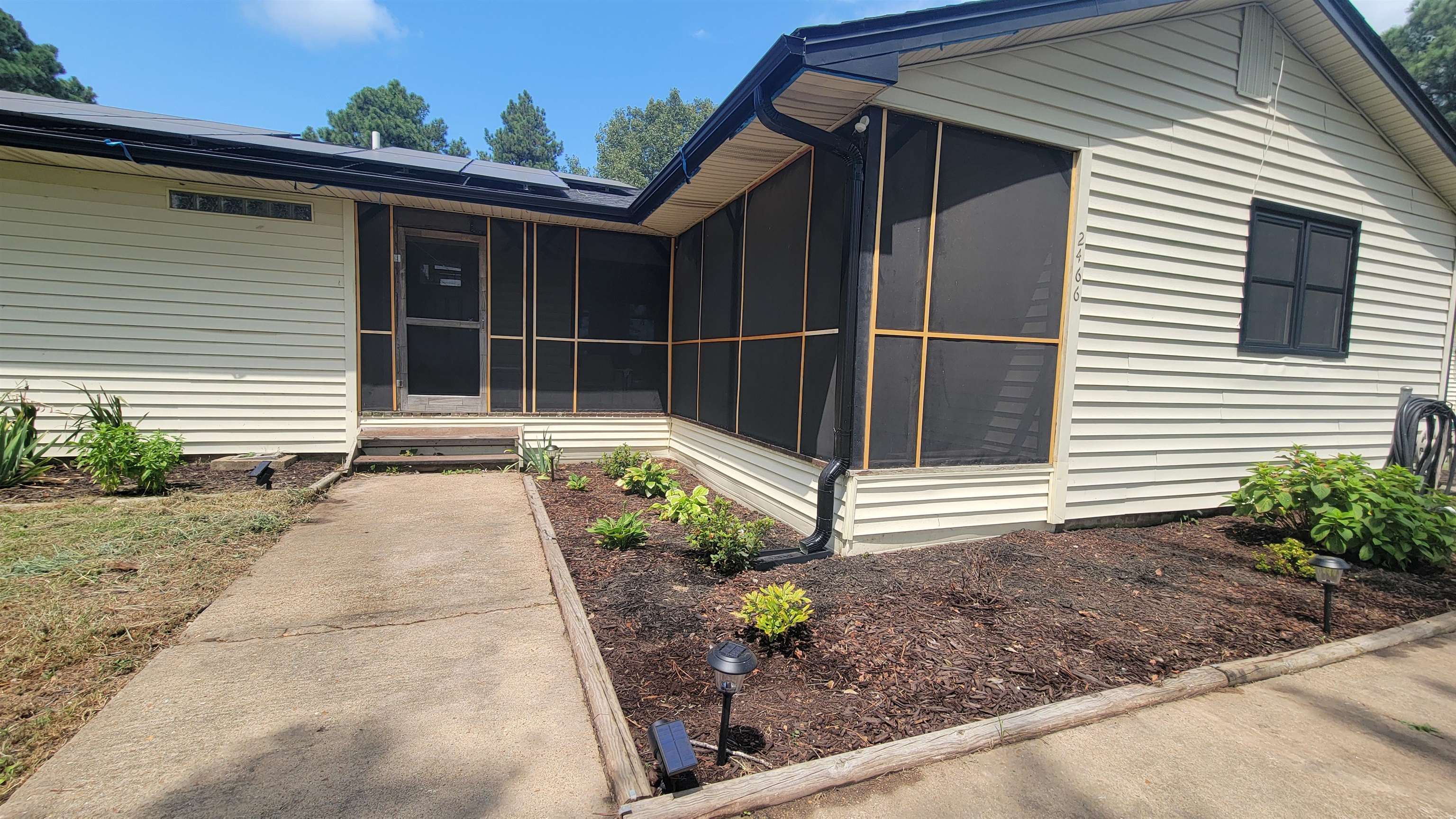 2466  CR 314  Manila, AR
