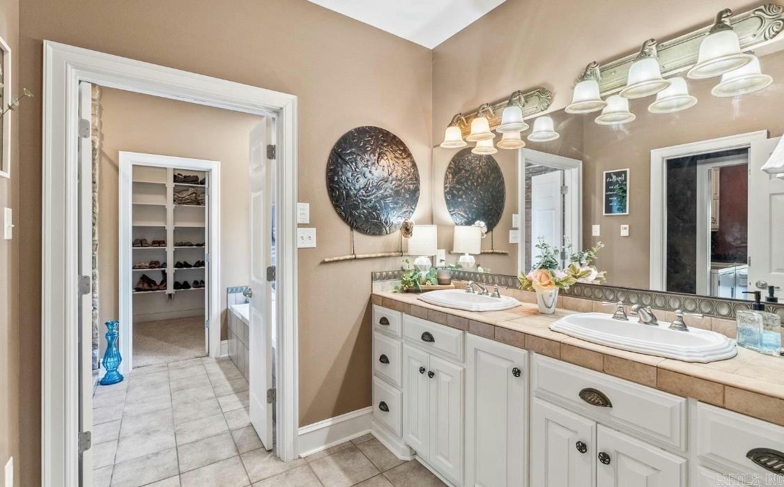 1066  Stony Point  Houston, AR