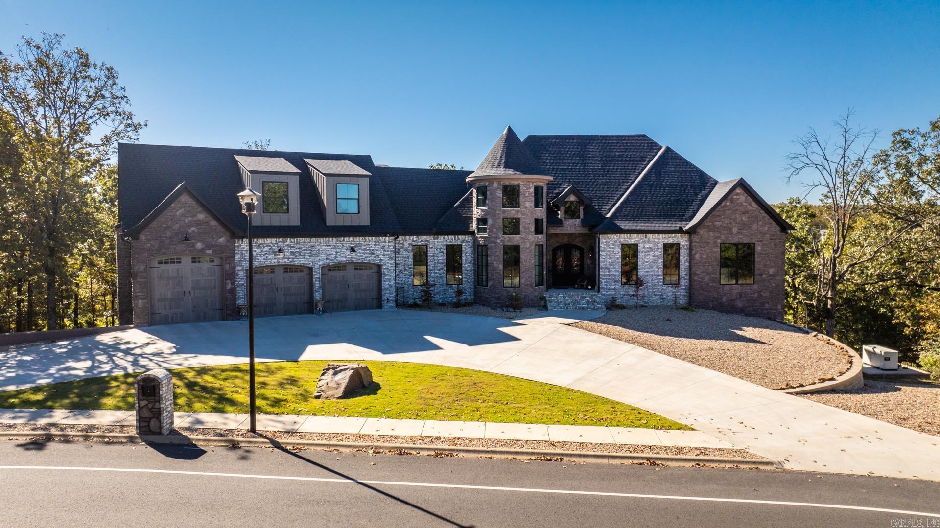 801  Greystone  Cabot, AR