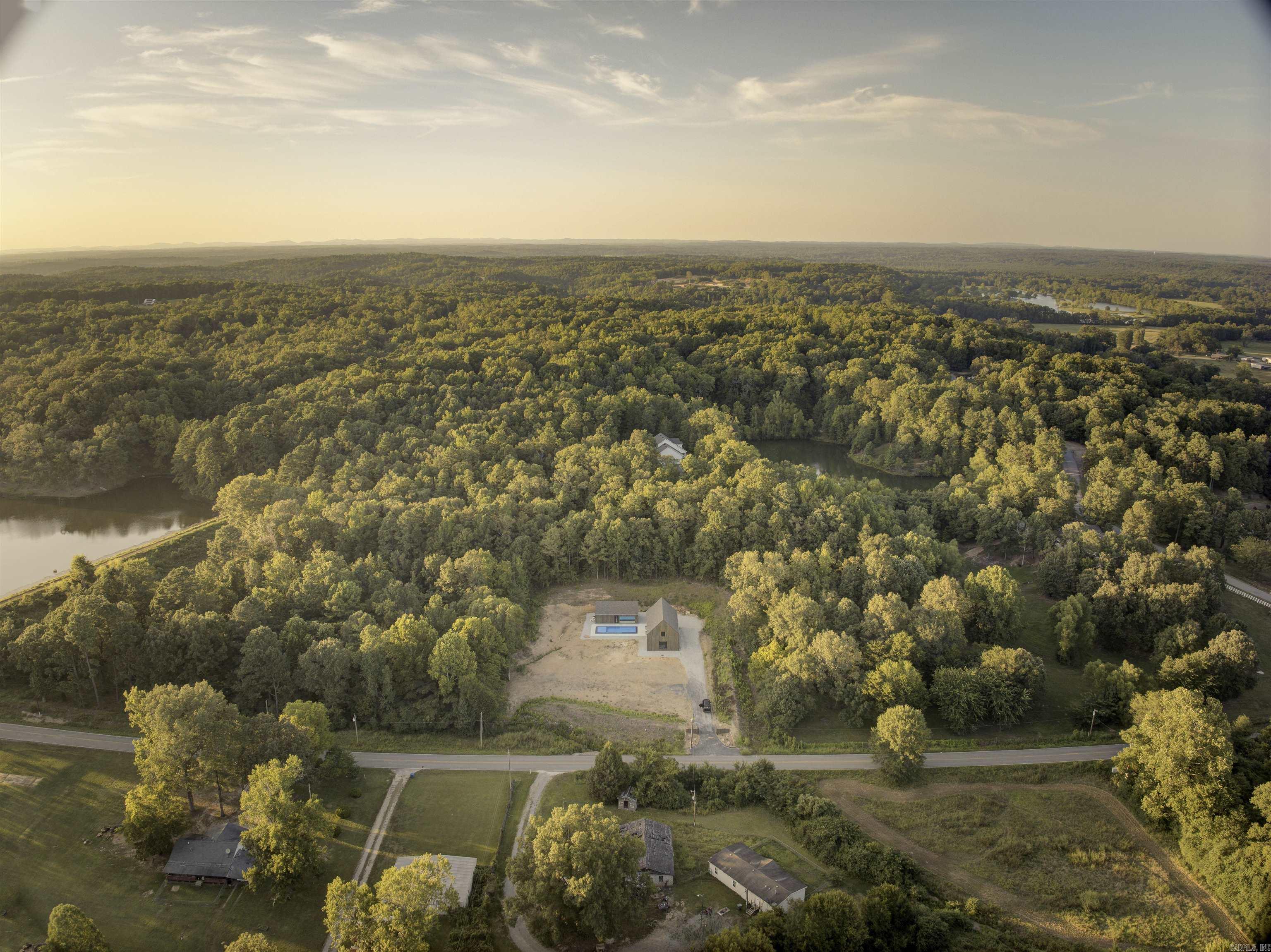 4218 W Jackman  Benton, AR