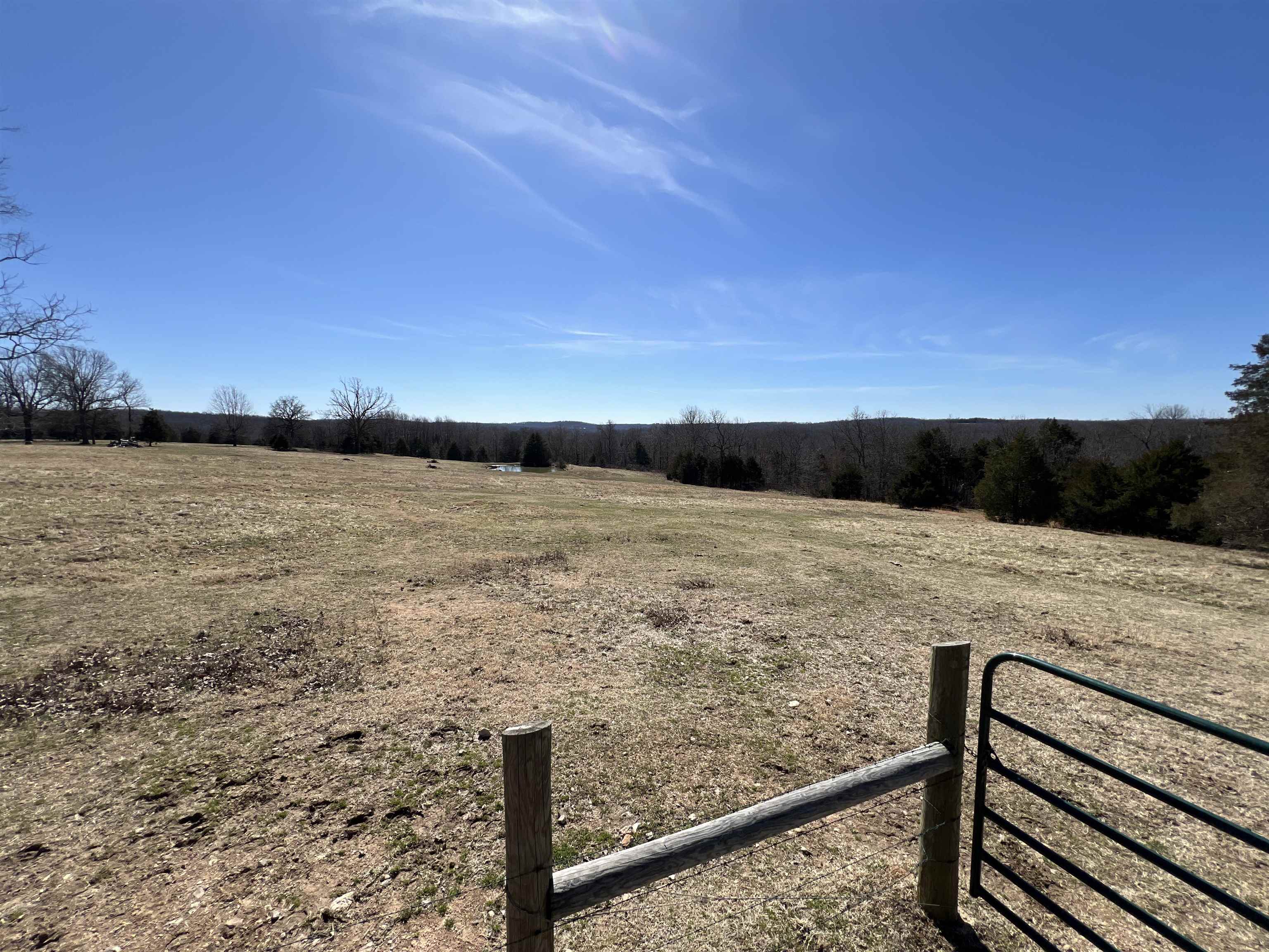 5048  HWY 289 North  Ash Flat, AR