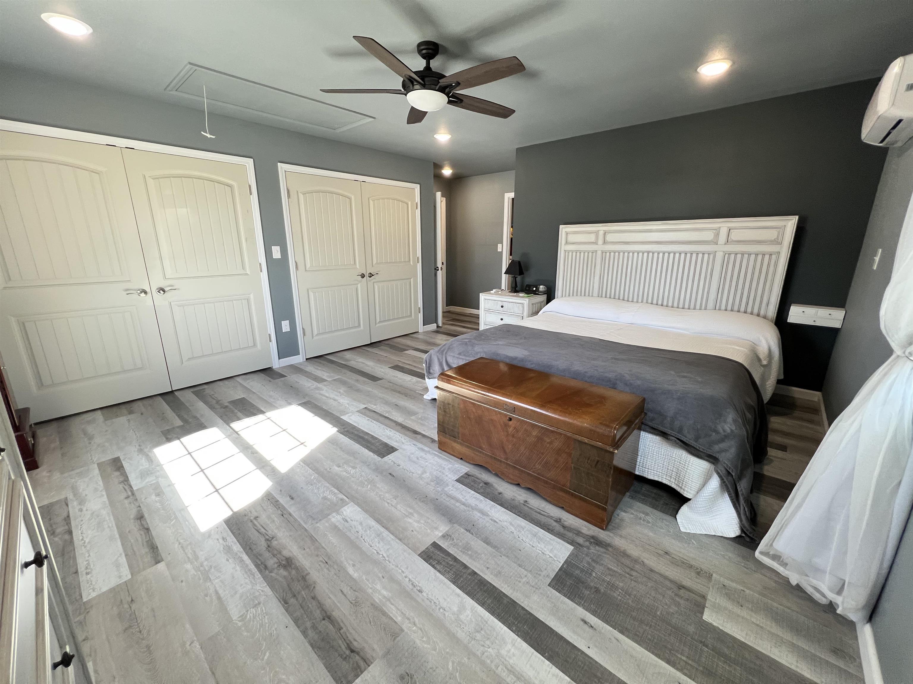 5048  HWY 289 North  Ash Flat, AR