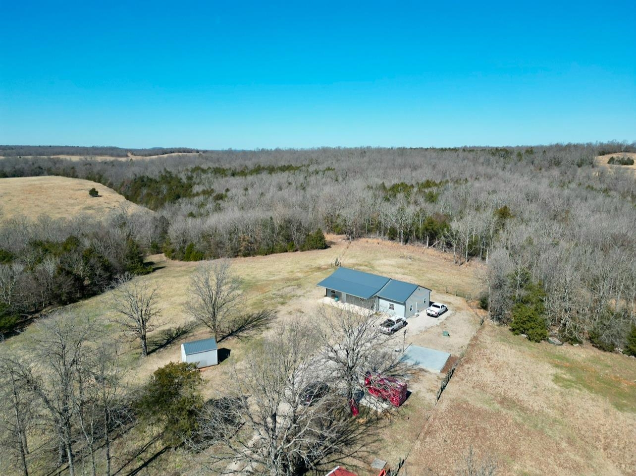5048  HWY 289 North  Ash Flat, AR