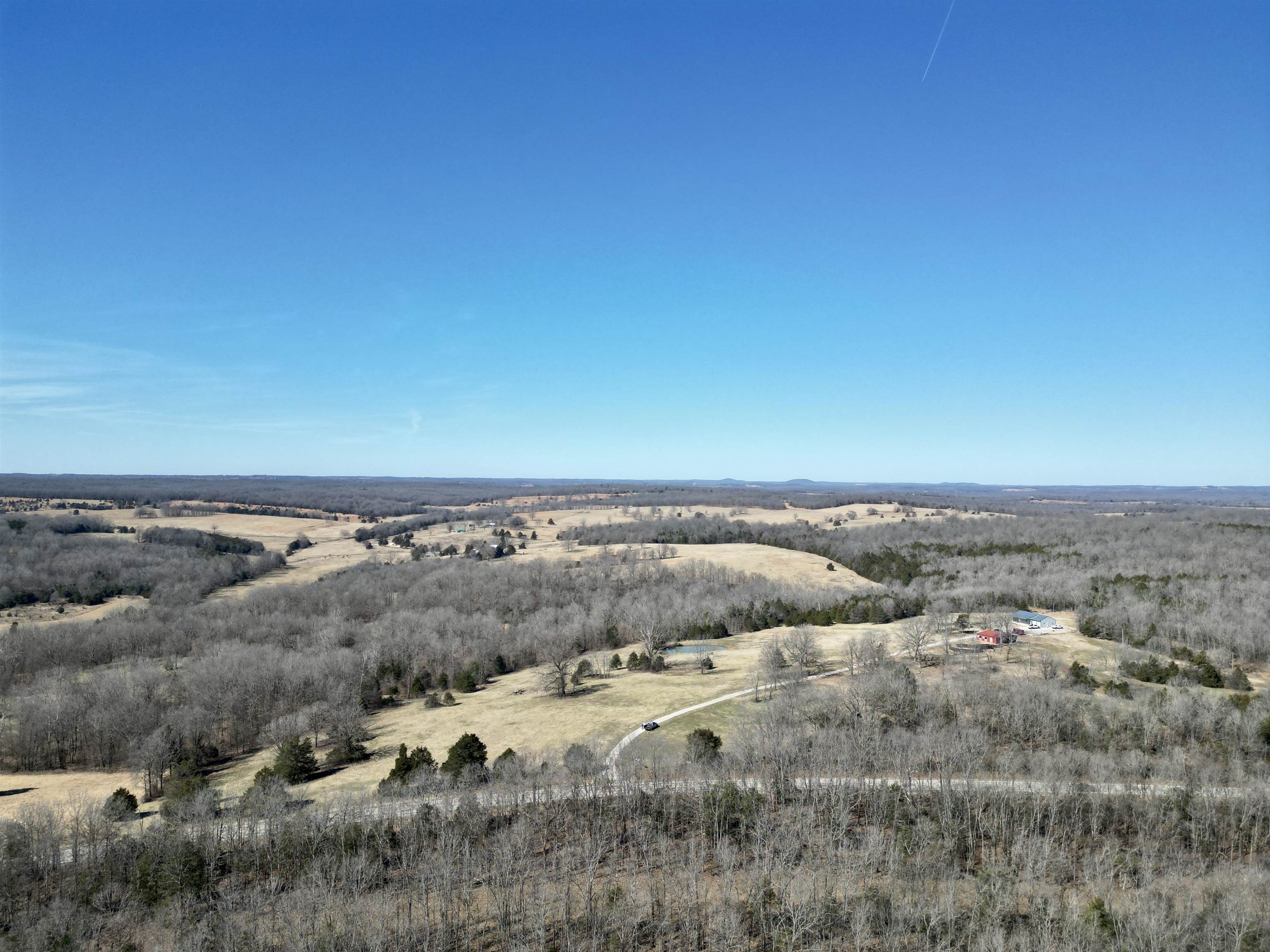 5048  HWY 289 North  Ash Flat, AR