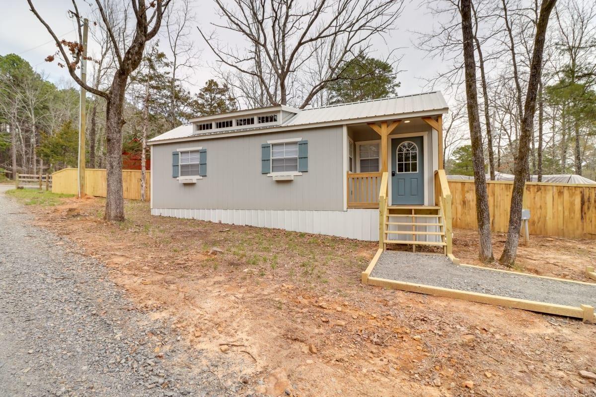 272  Highland  Tumbling Shoals, AR