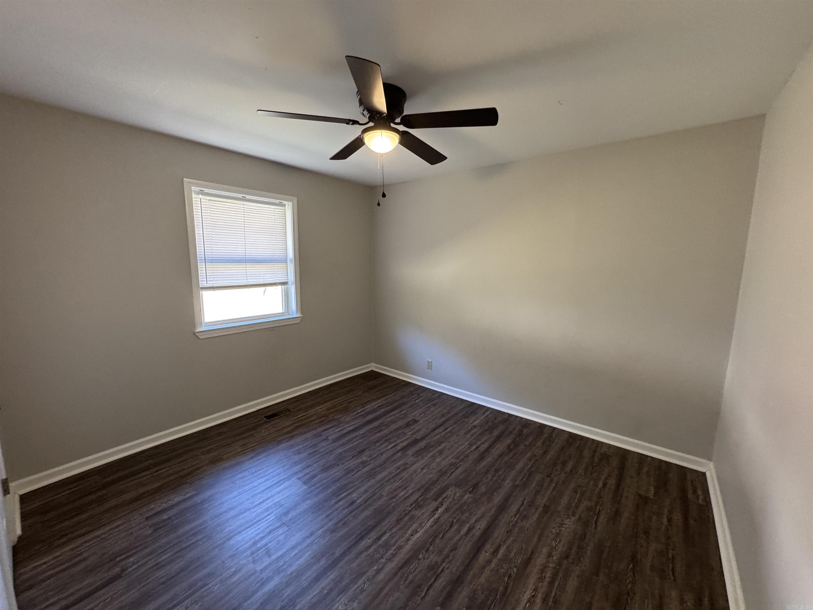1104 W Main  Heber Springs, AR