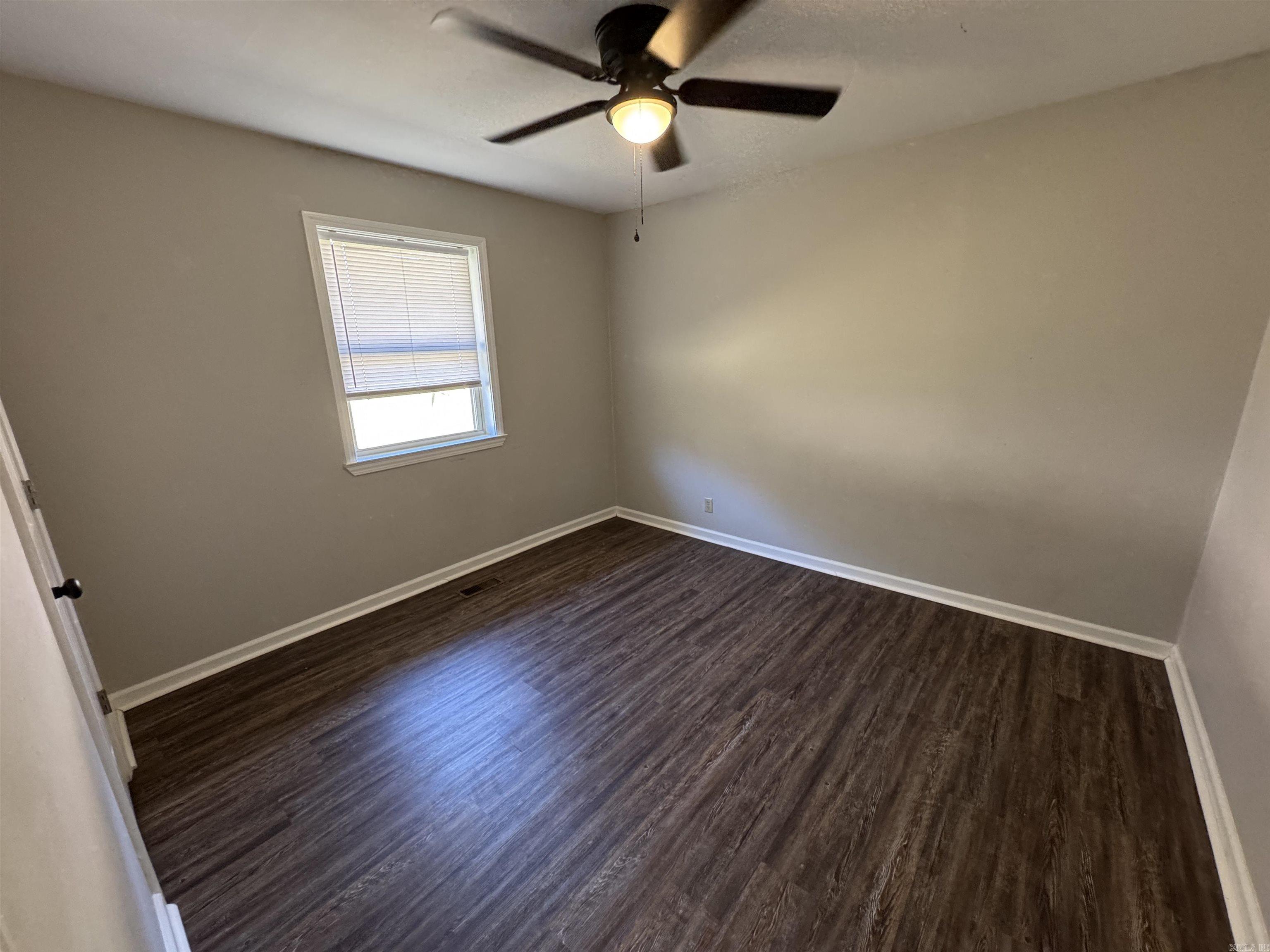 1104 W Main  Heber Springs, AR