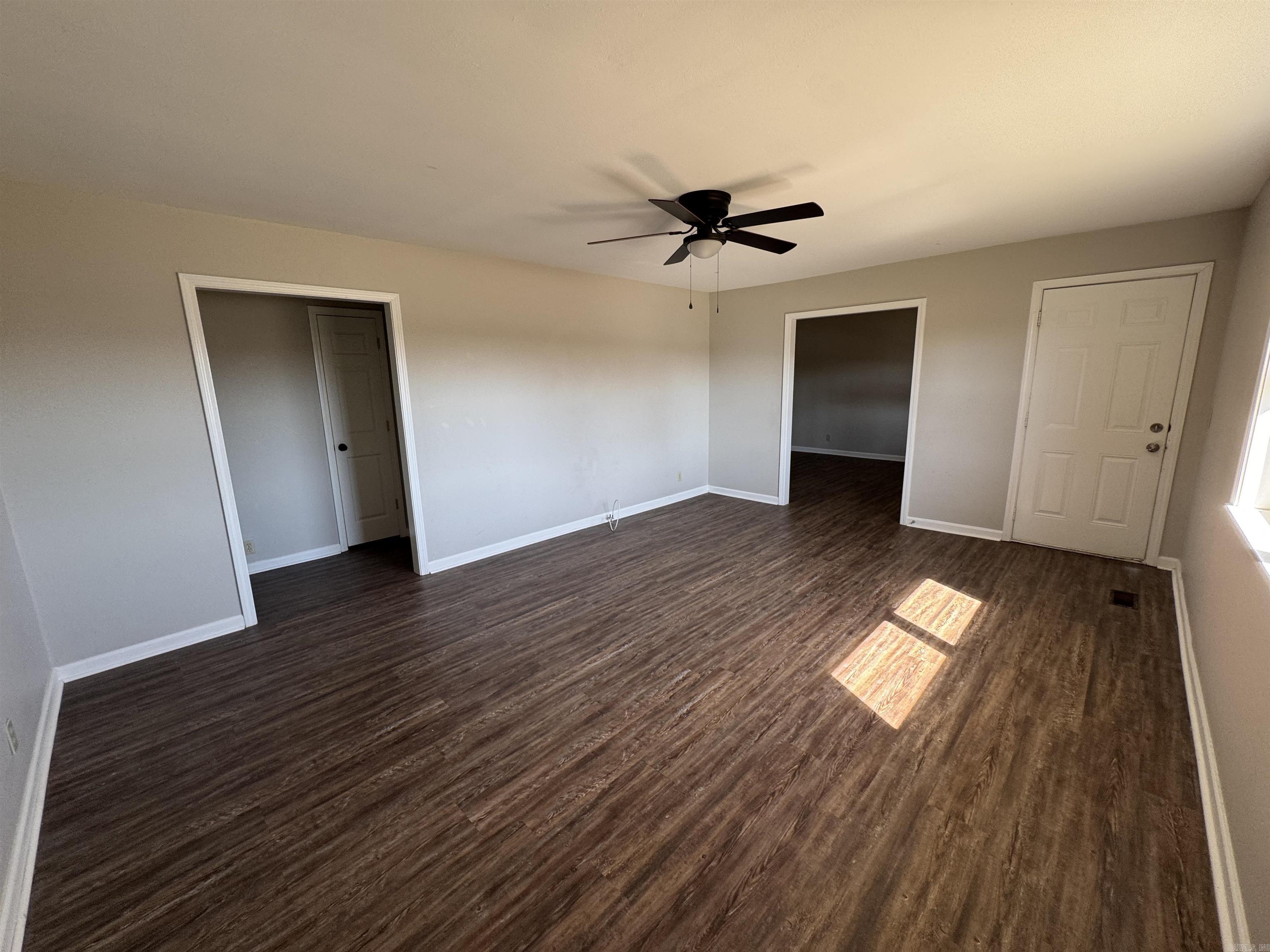 1104 W Main  Heber Springs, AR
