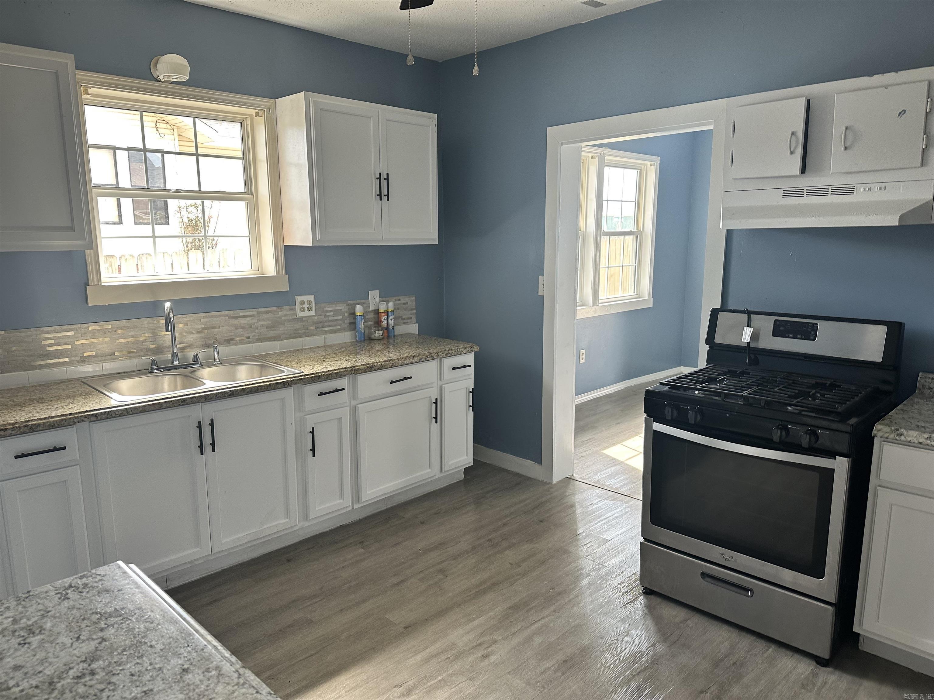 304 N Saint Joseph  Morrilton, AR