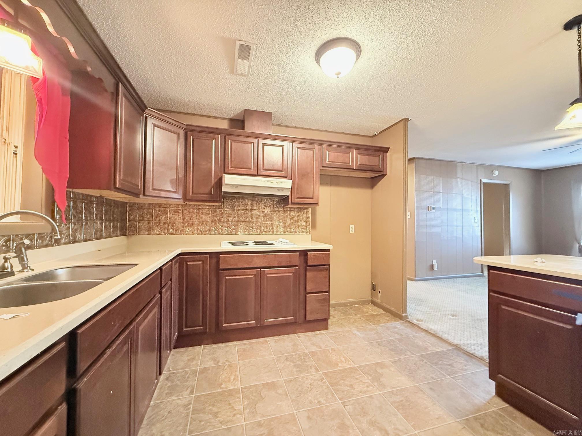 352 S Cooper  Cherry Valley, AR