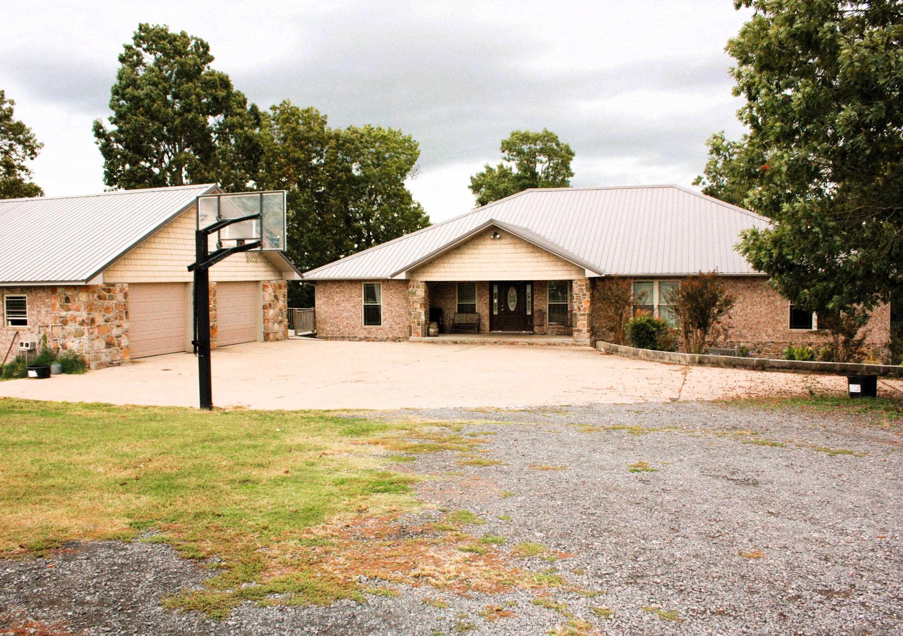 708  Kid Phillips Rd  Marshall, AR