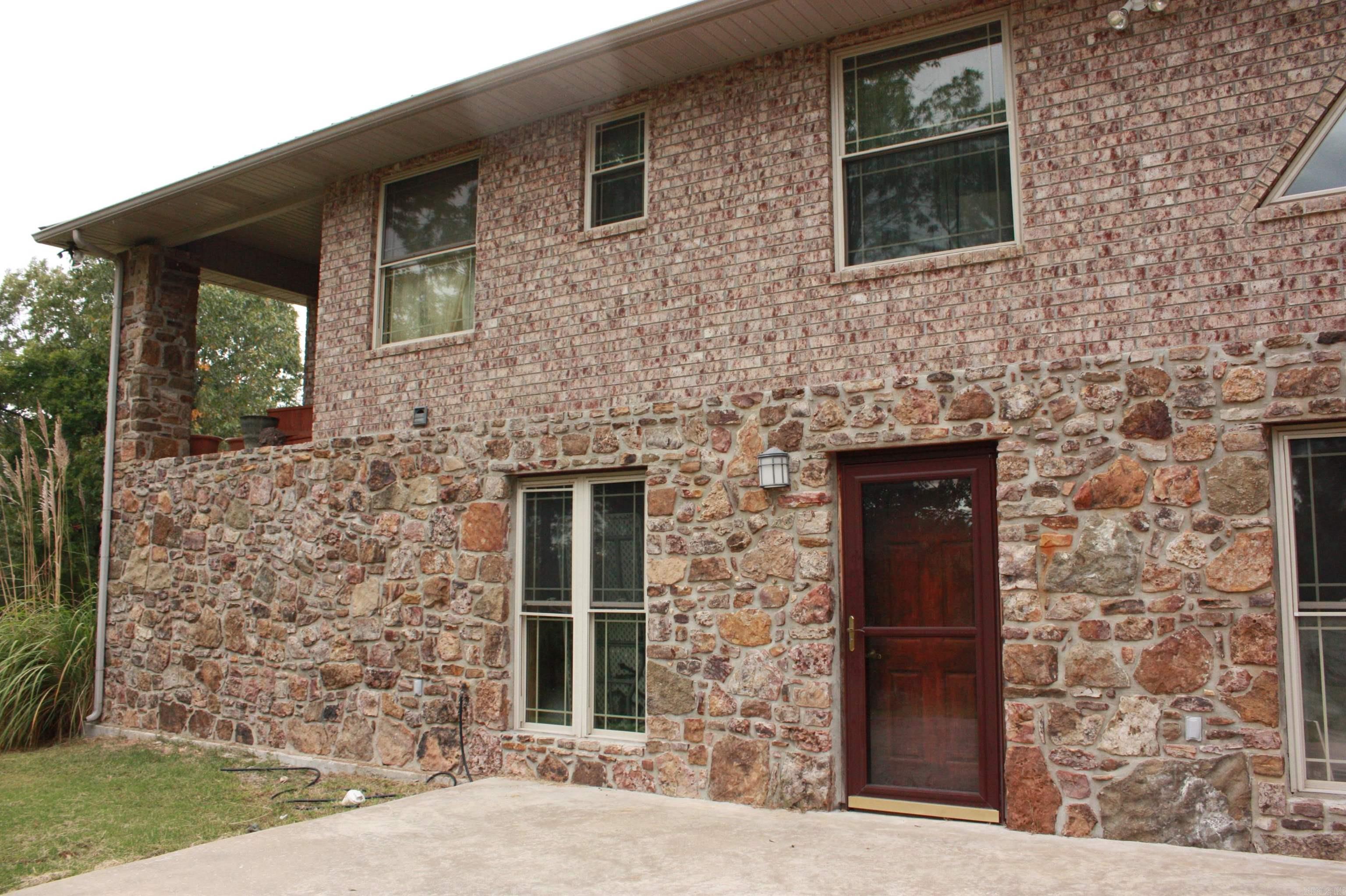 708  Kid Phillips Rd  Marshall, AR