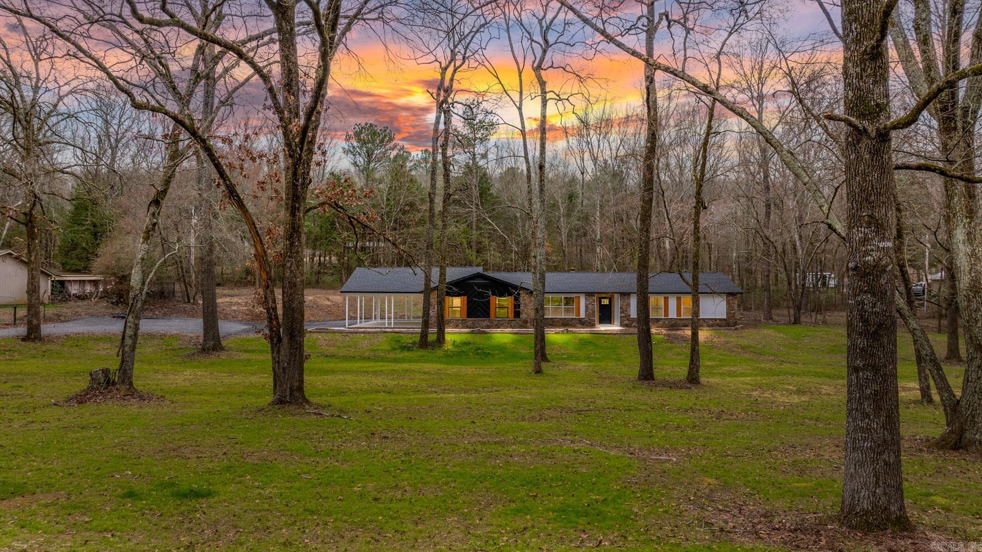 35 S Woodland  Conway, AR