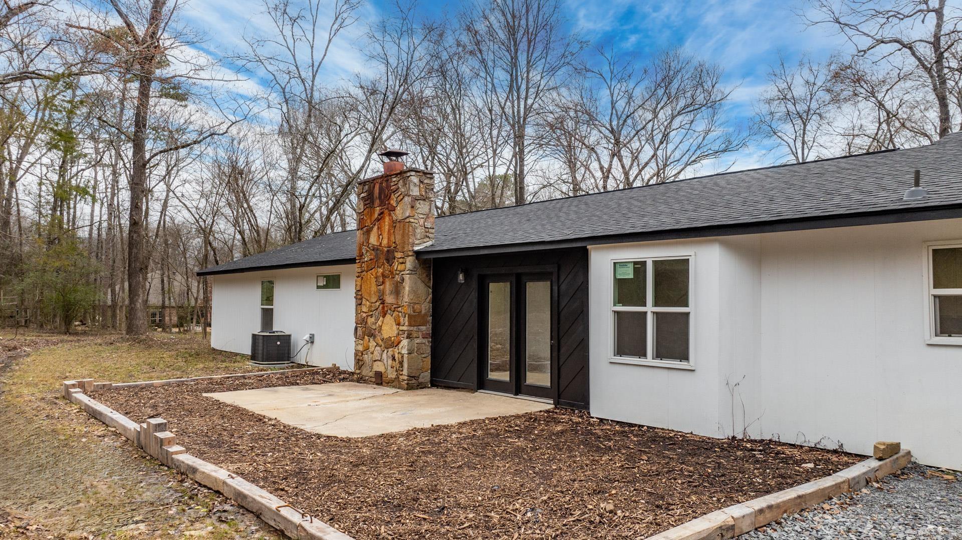 35 S Woodland  Conway, AR