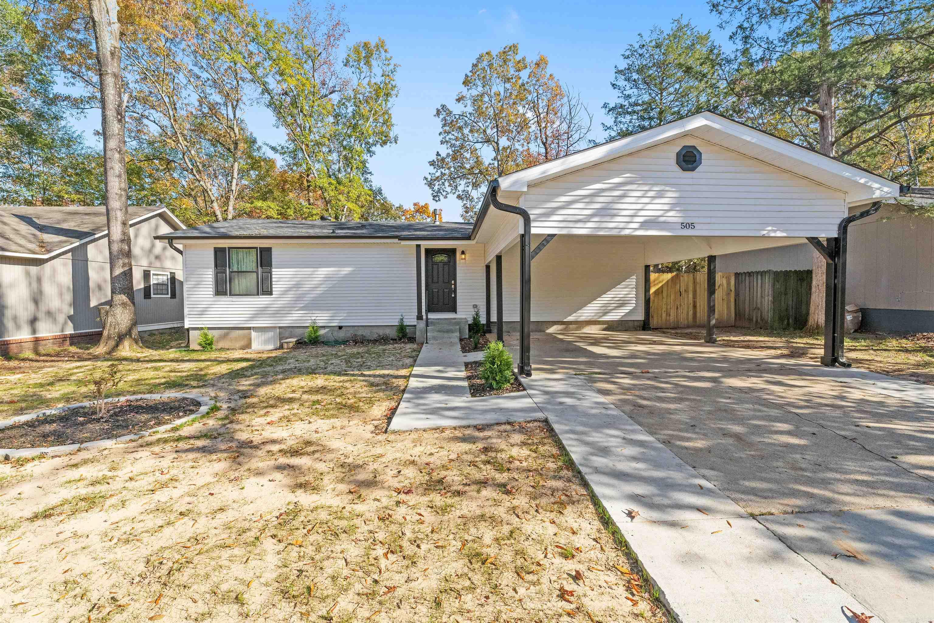 505 Hemphill
