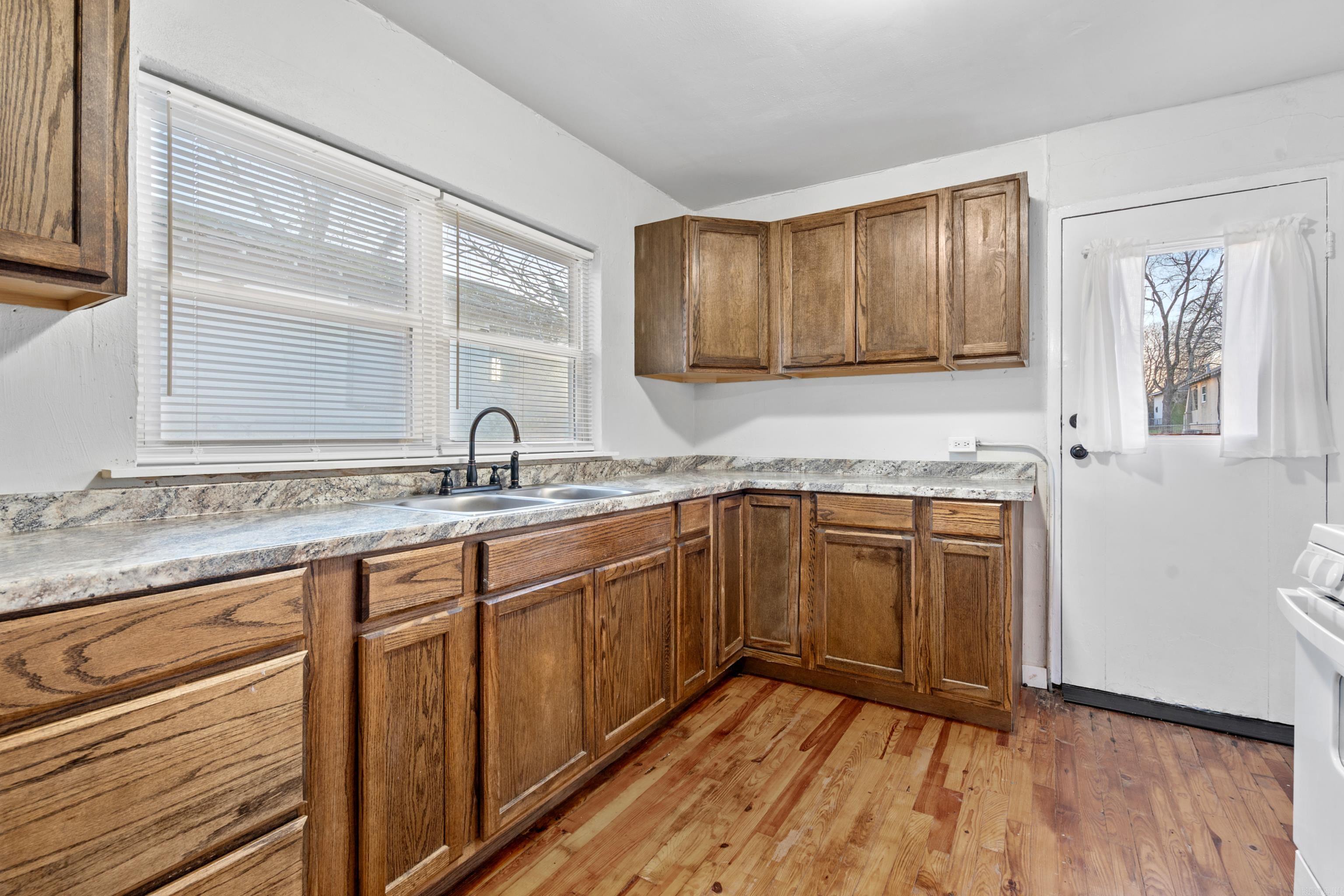 111  BESS  Hot Springs, AR