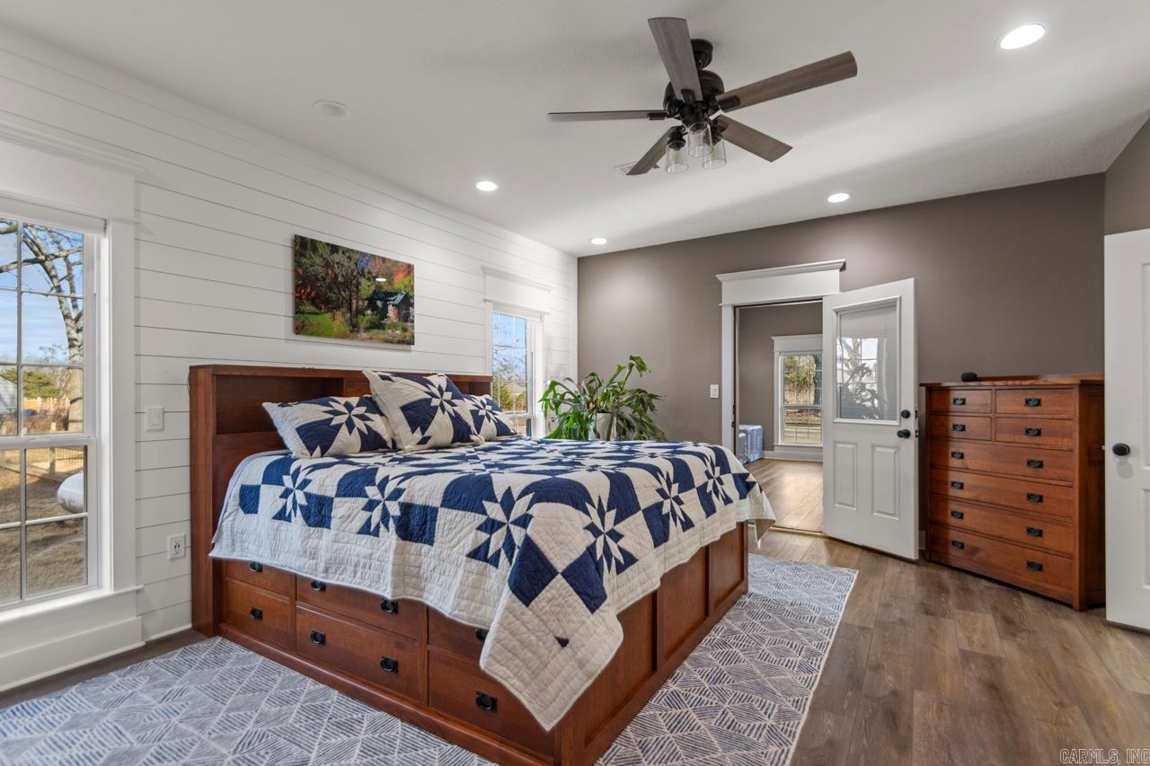 11  Hillside  Greenbrier, AR