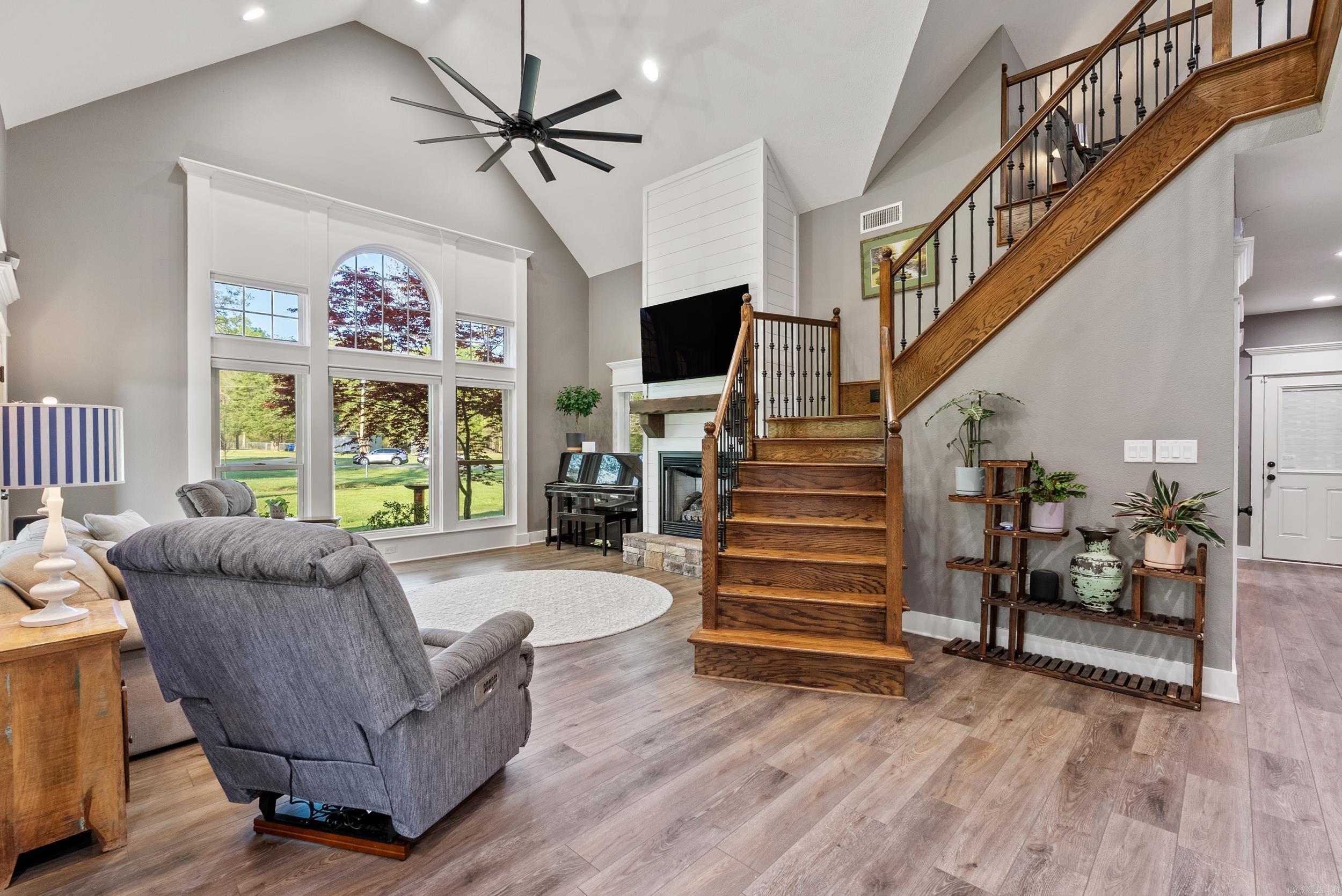 11  Hillside  Greenbrier, AR