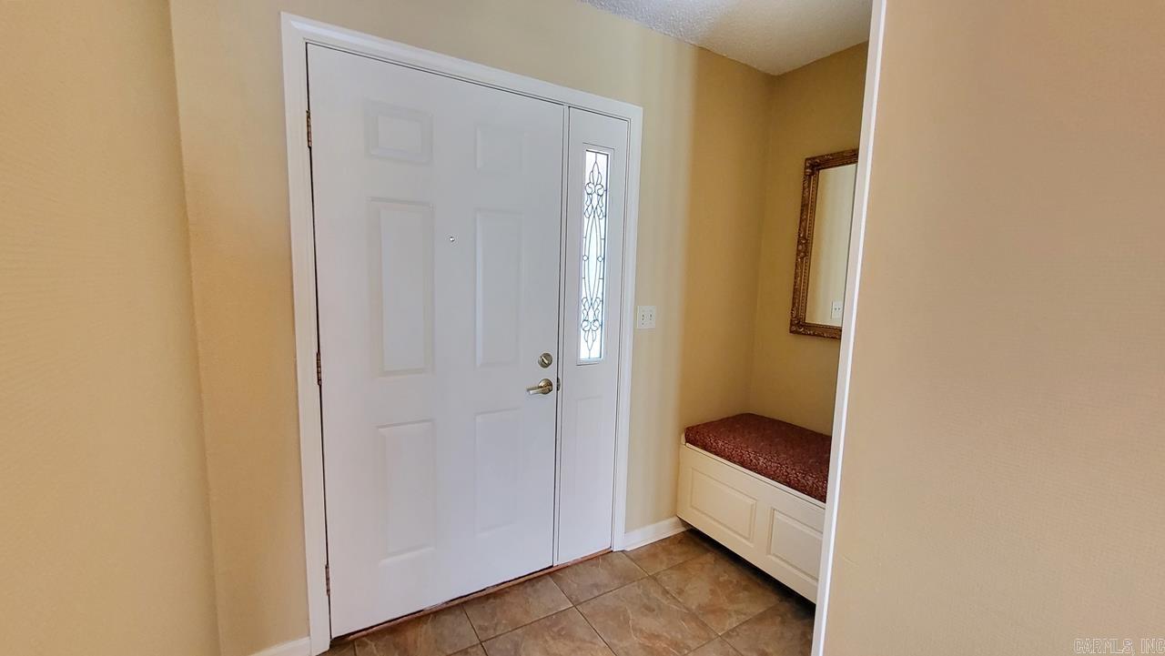 102 Briarcrest  Jonesboro, AR
