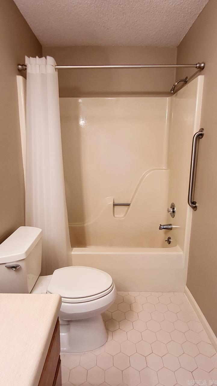 102 Briarcrest  Jonesboro, AR