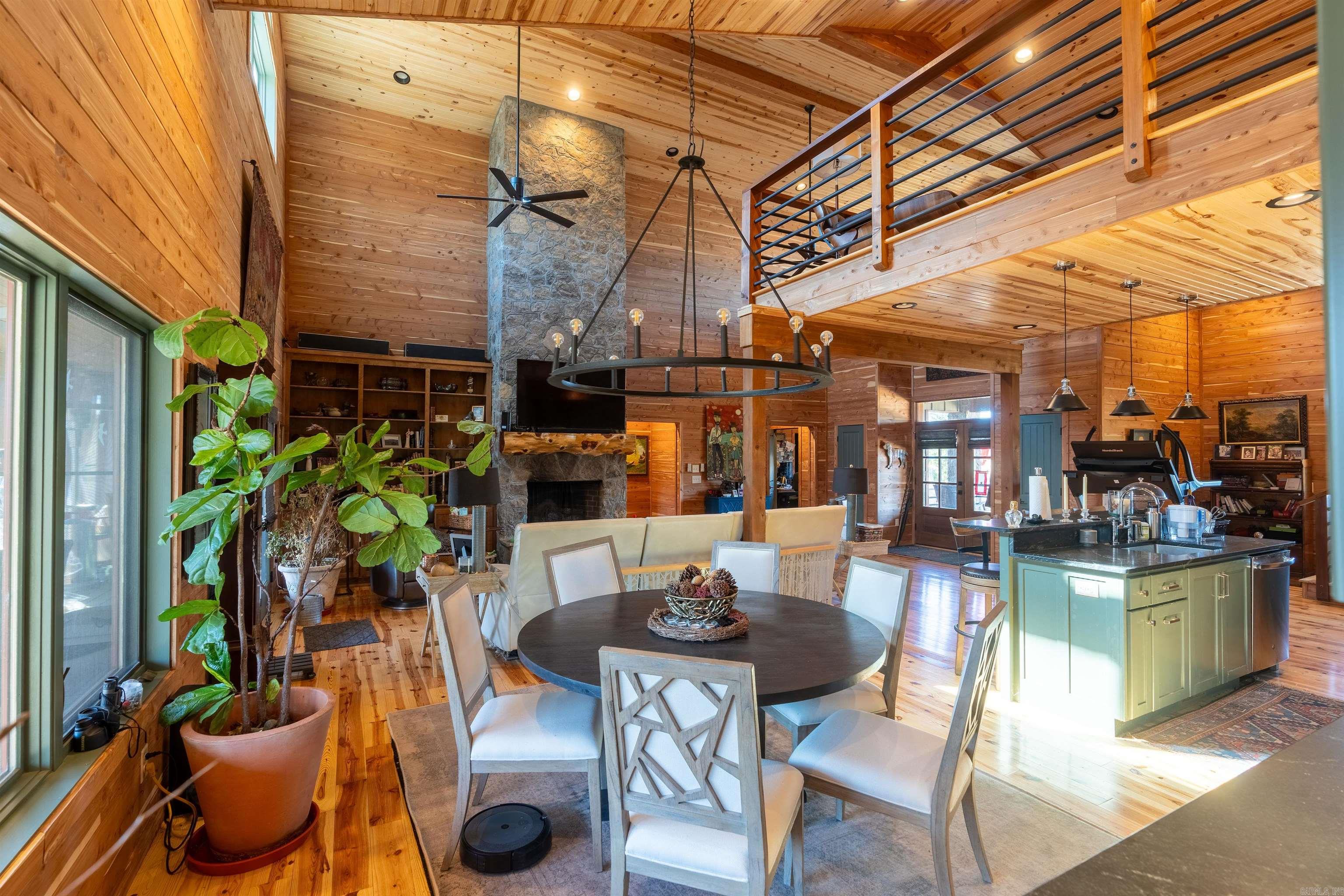 724  Hays  Heber Springs, AR