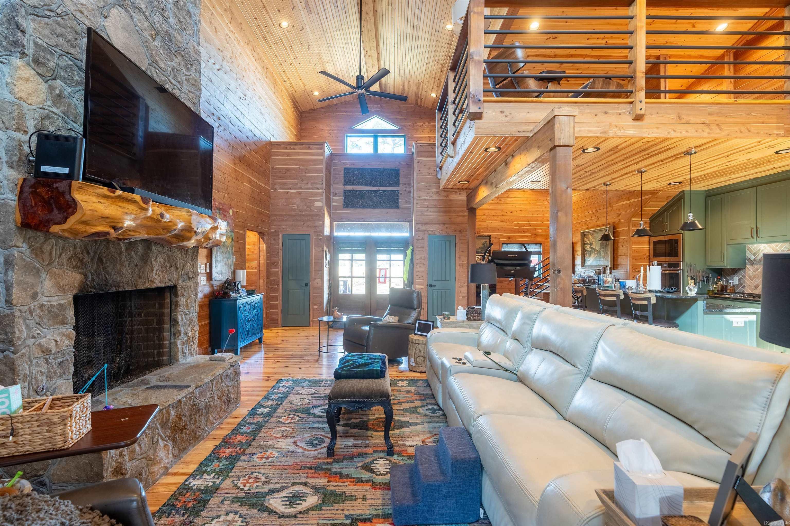 724  Hays  Heber Springs, AR
