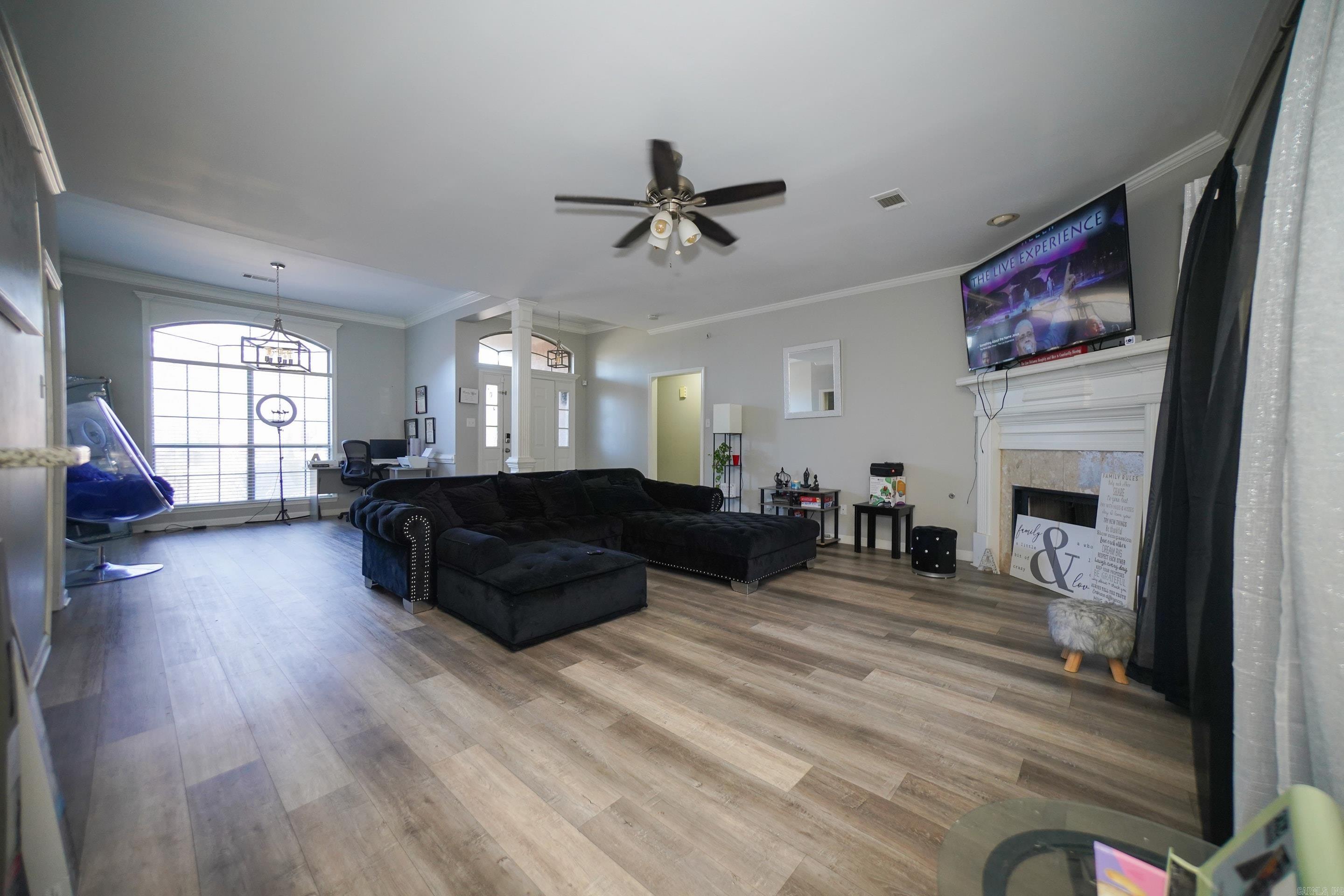 40 Ouachita Drive Maumelle, AR 72113