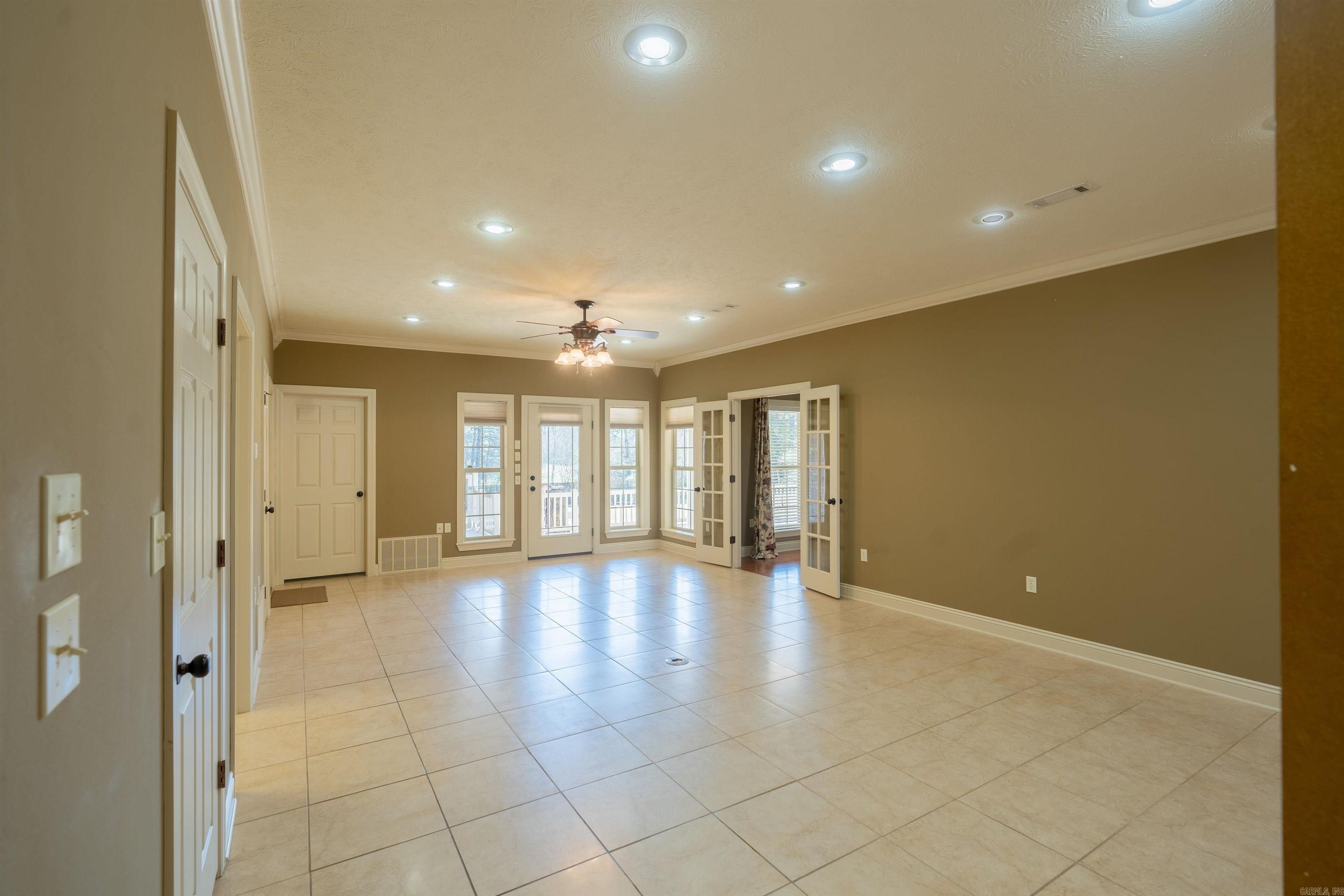 917 A  Skyline  Searcy, AR