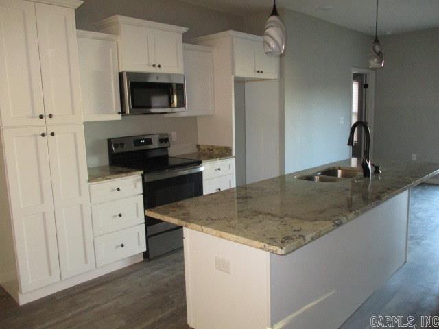 2403 Southwind Drive Paragould, AR 72450