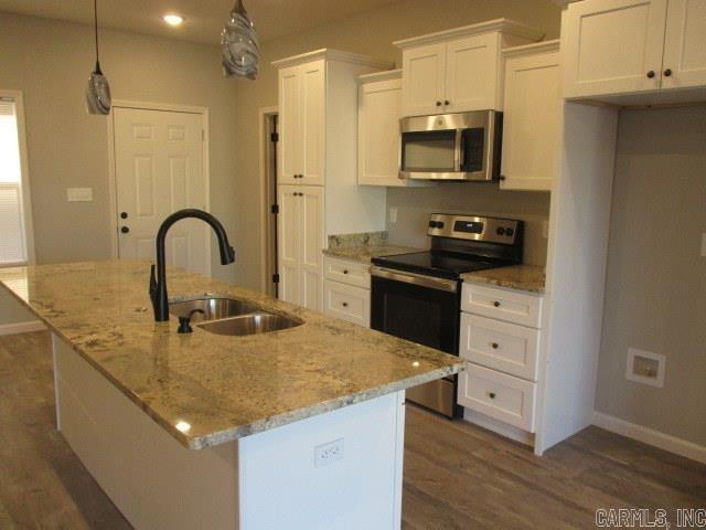 2403 Southwind Drive Paragould, AR 72450