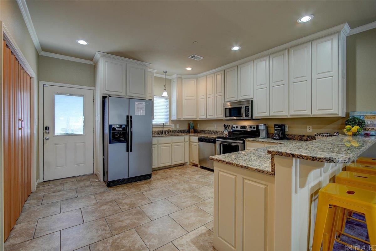 117  Lookout Point  Hot Springs, AR