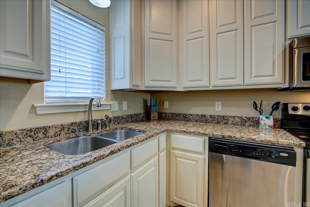 117  Lookout Point  Hot Springs, AR