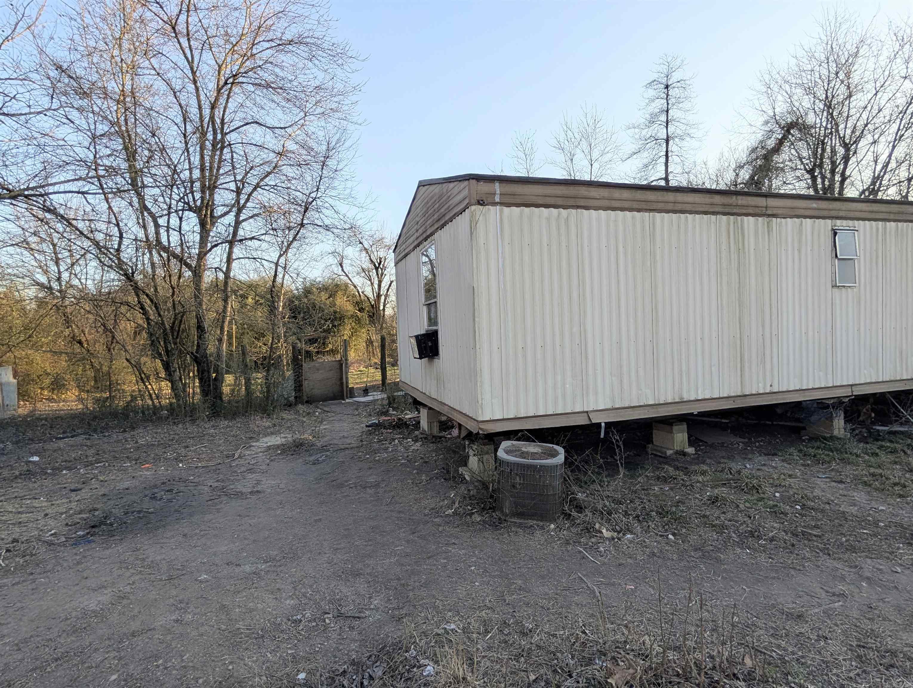 104  Polk Road 269  Cove, AR